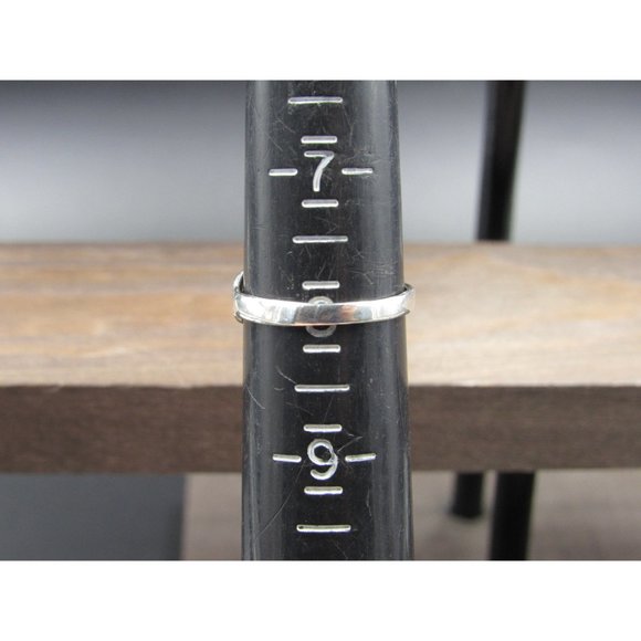 Size 8 Sterling Silver Celtic Knot Design Band Ring Vintage Bohemian Everyday - Picture 4 of 6